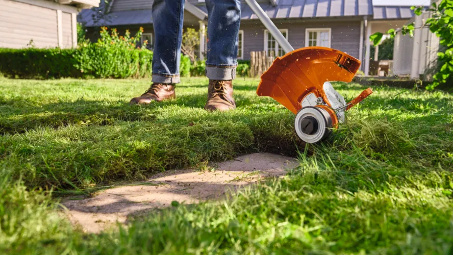 Les fonctionnalités du coupe-bordures à batterie STIHL FSA 50