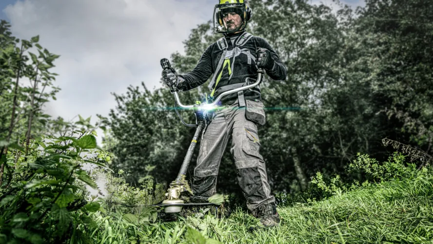 La débroussailleuse EGO BCX4500 Pro X
