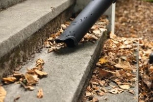 Ouverture du tuyau d'aspiration avec découpes