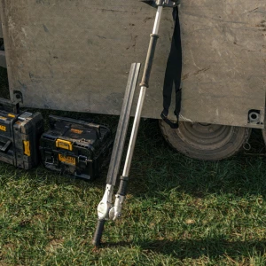 Tête Orientable à 135° et Rangement Compact