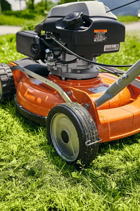 Tondeuse mulching thermique STIHL RM 4 RTP — 4