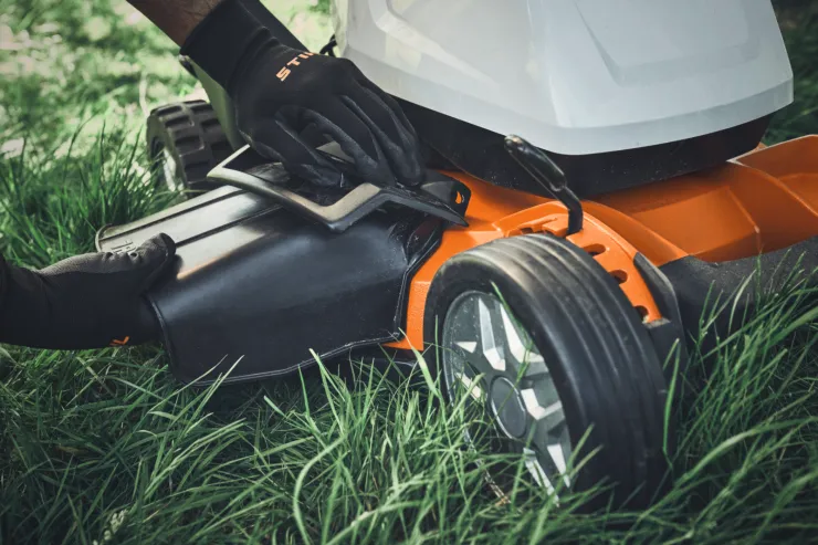 Tondeuse mulching à batterie STIHL RMA 7 RV — 5