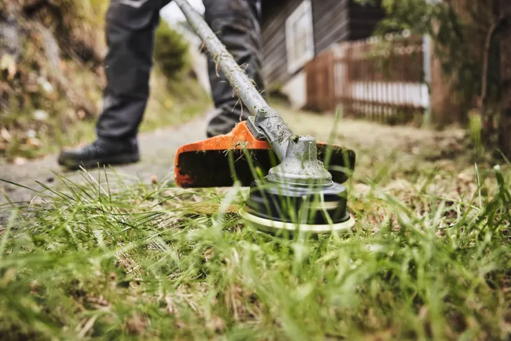 Outil débroussailleuse STIHL FS-KM — 3