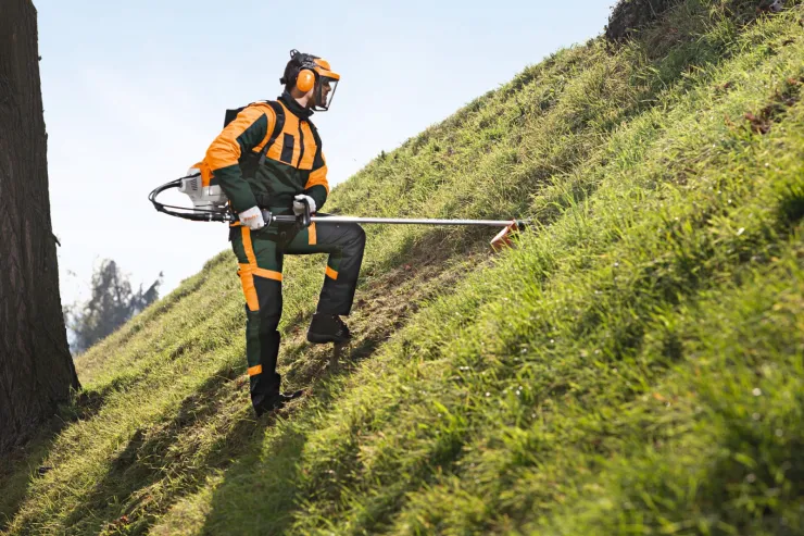 Débroussailleuse à dos STIHL FR 410 C-E — 3