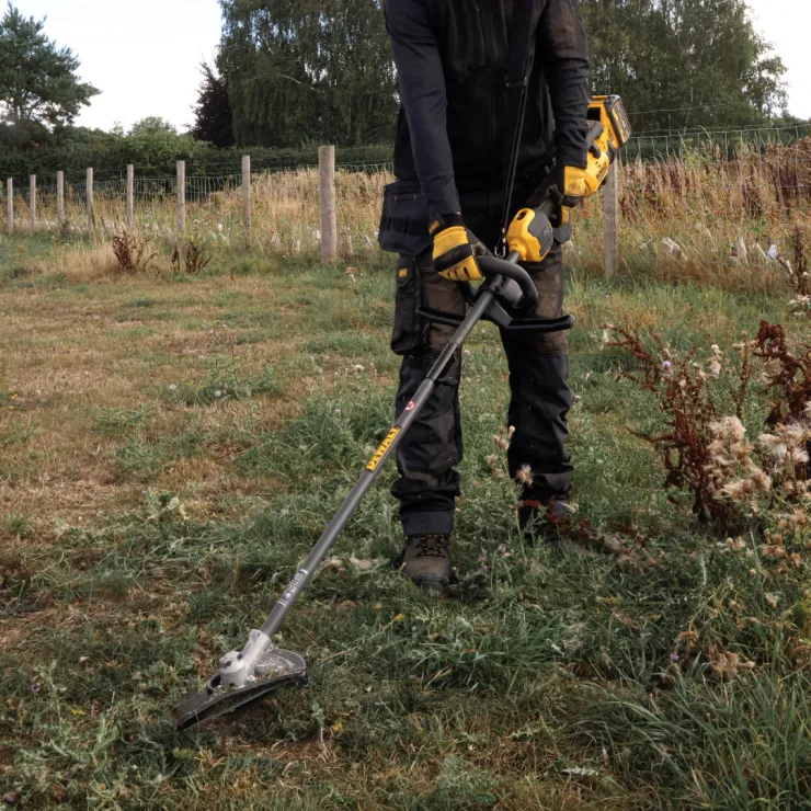 Outil débroussailleuse DEWALT DCMASBC1N-XJ — 3