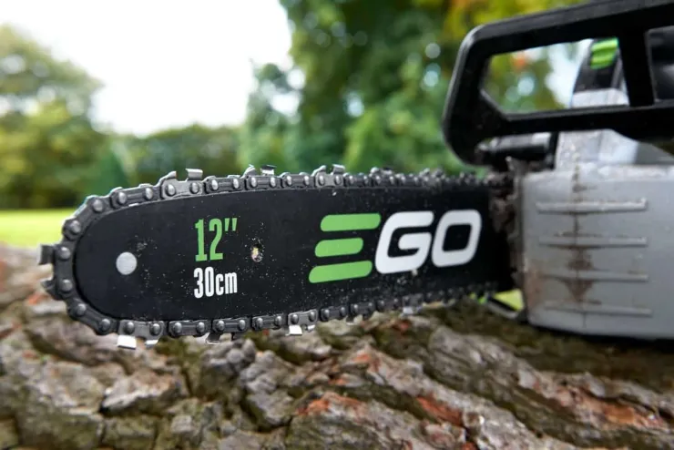Élagueuse à batterie EGO CSX3000 — 3