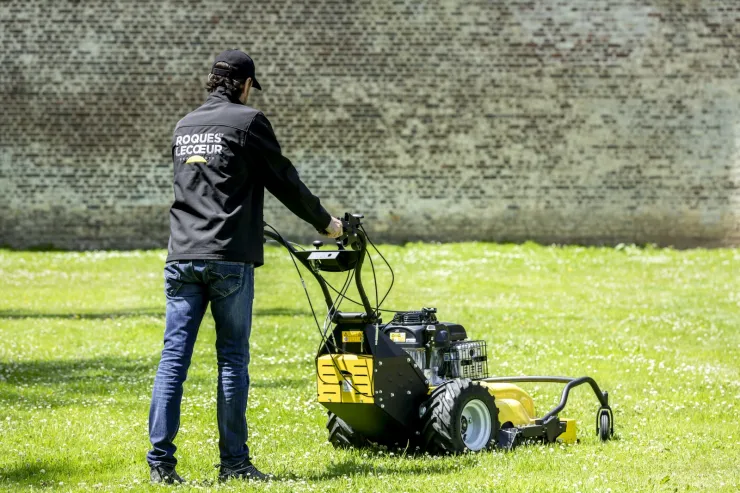 Débroussailleuses à roues Roques et Lecoeur RL210H — 3