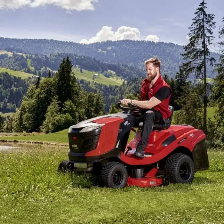 Tracteur tondeuse SOLO by AL-KO T13-93-3HD — 4