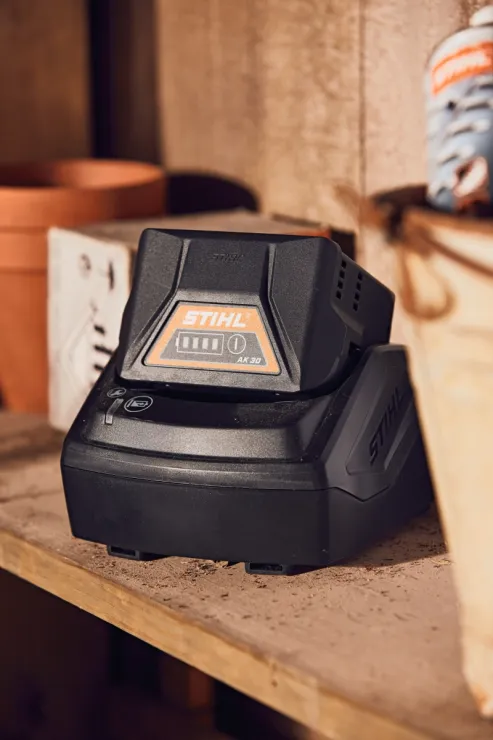 Chargeur standard STIHL AL 101 — 4