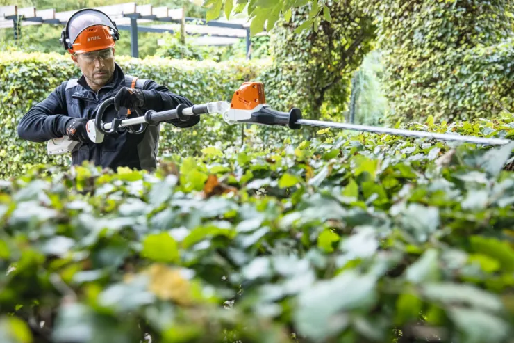 Taille-haies sur perche à batterie STIHL HLA 66 — 5