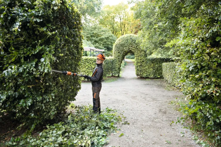 Taille-haies sur perche à batterie STIHL HLA 86 — 4