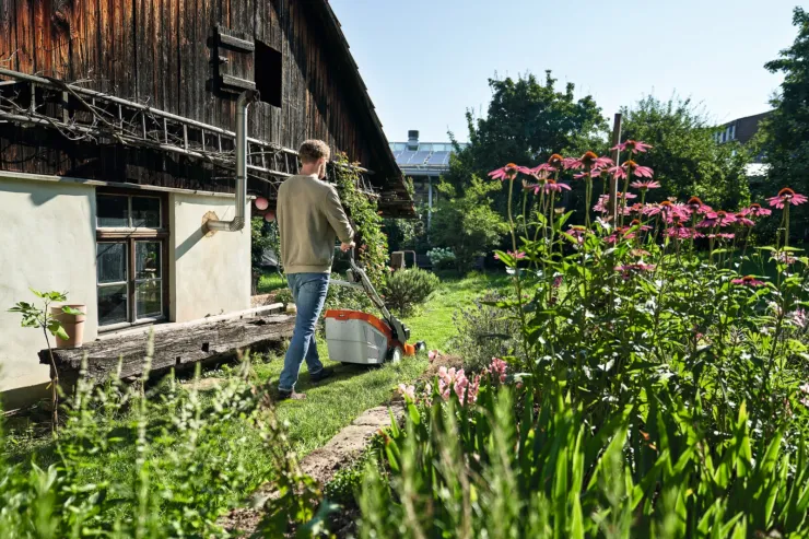 Tondeuse thermique STIHL RM 650 T — 4