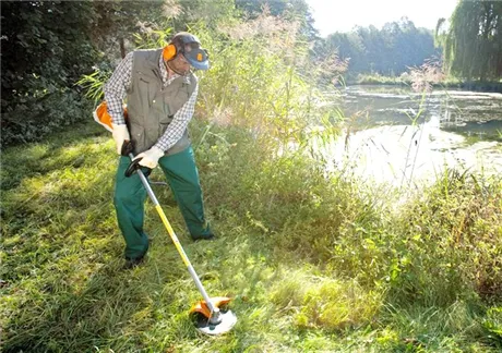 Débroussailleuse thermique STIHL FS 70 RC-E — 2
