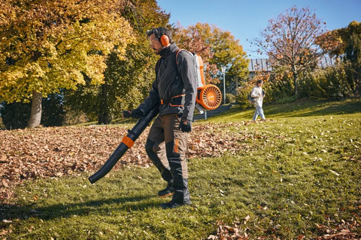 Souffleur à batterie STIHL BGA 300.1 — 4