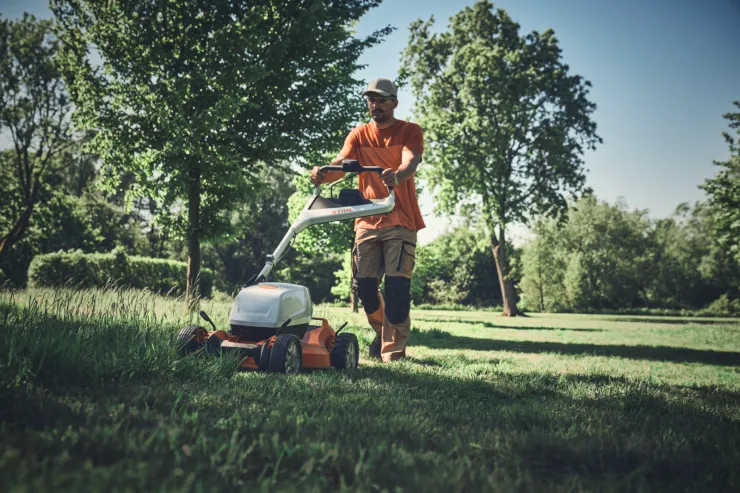 Tondeuse mulching à batterie STIHL RMA 7 RV — 4