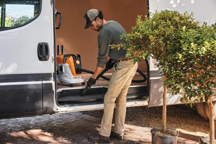 Aspirateur à batterie STIHL SEA 100 — 3