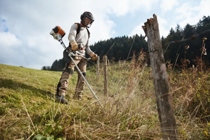 Débroussailleuse thermique STIHL FS 91 — 2