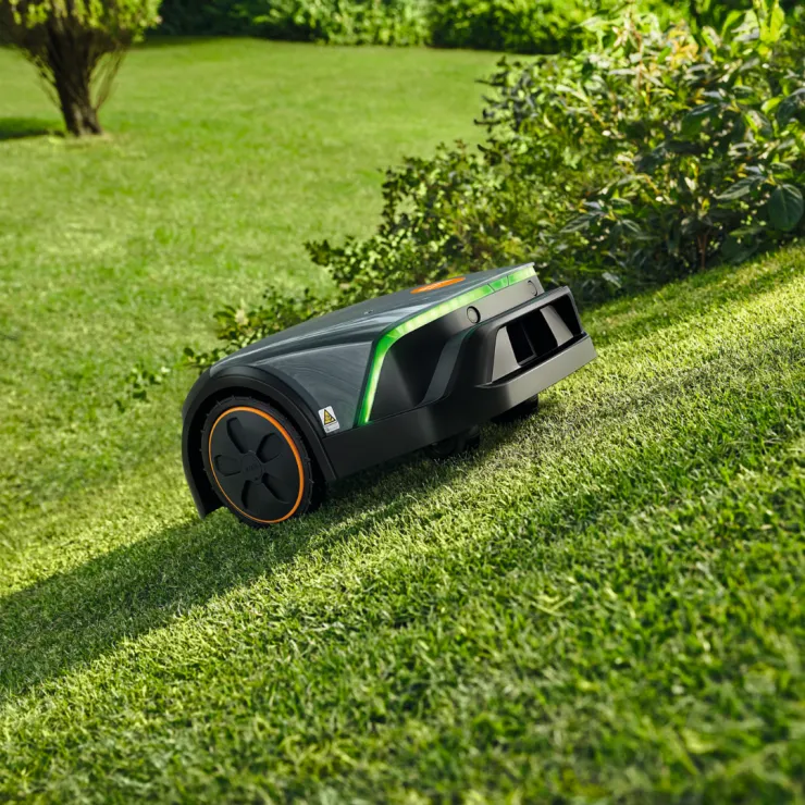 Tondeuse robot STIHL iMOW® 3 EVO — 4