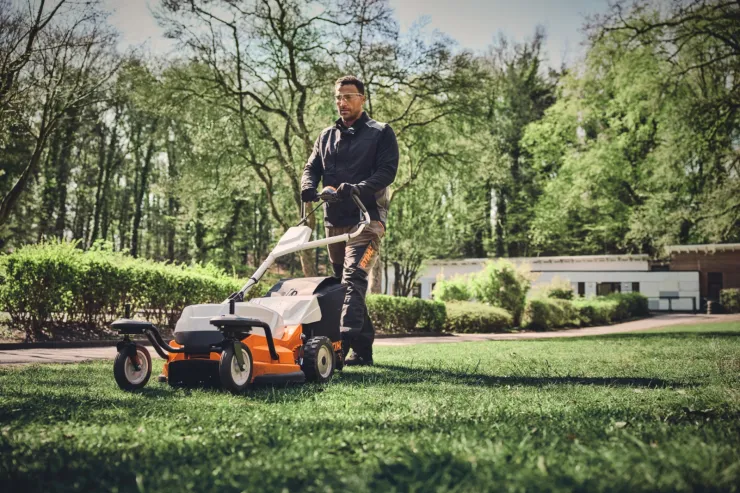 Tondeuse à batterie STIHL RMA 765 V — 3