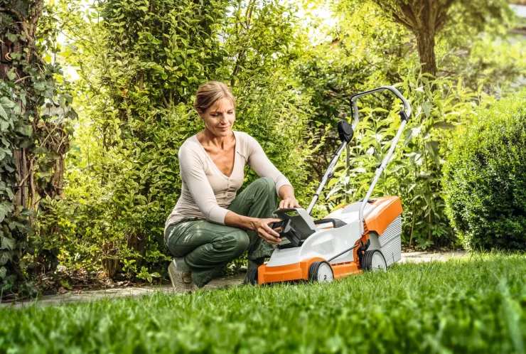 Tondeuse à batterie STIHL RMA 235 — 3