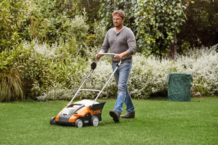 Scarificateur à batterie STIHL RLA 240 — 5
