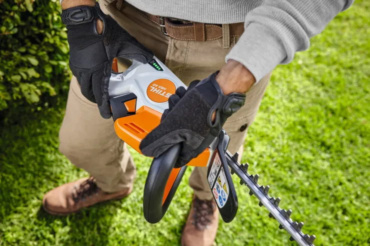 Taille-haies à batterie STIHL HSA 40 pack 2 batteries — 6