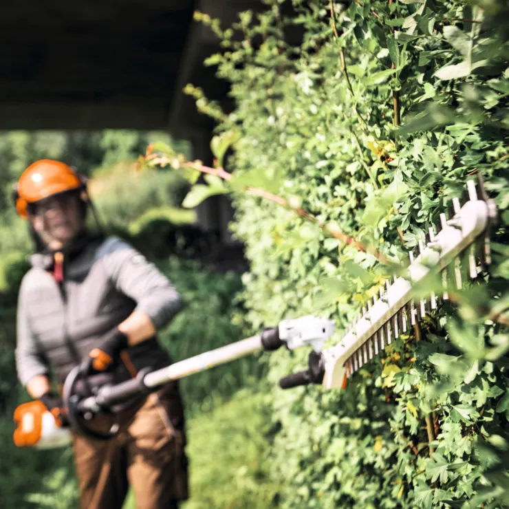 Taille-haies sur perche à batterie STIHL HLA 140 B — 5