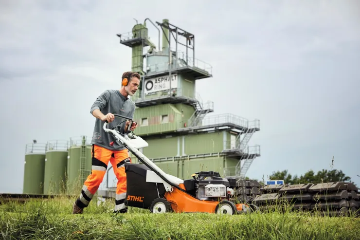 Tondeuse thermique STIHL RM 756 YC — 4