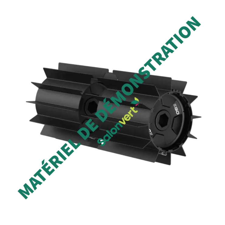 Rouleaux racleurs EGO ARB2100 - Démonstration — 1