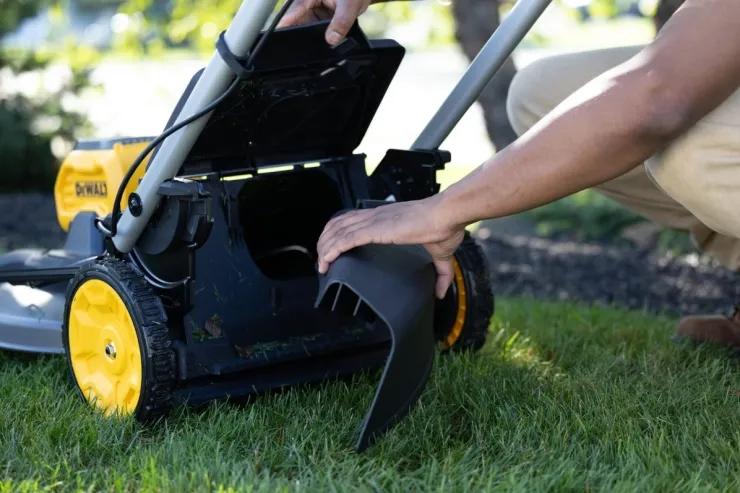 Tondeuse à batterie DEWALT DCMWSP550 - Starter pack offert — 6