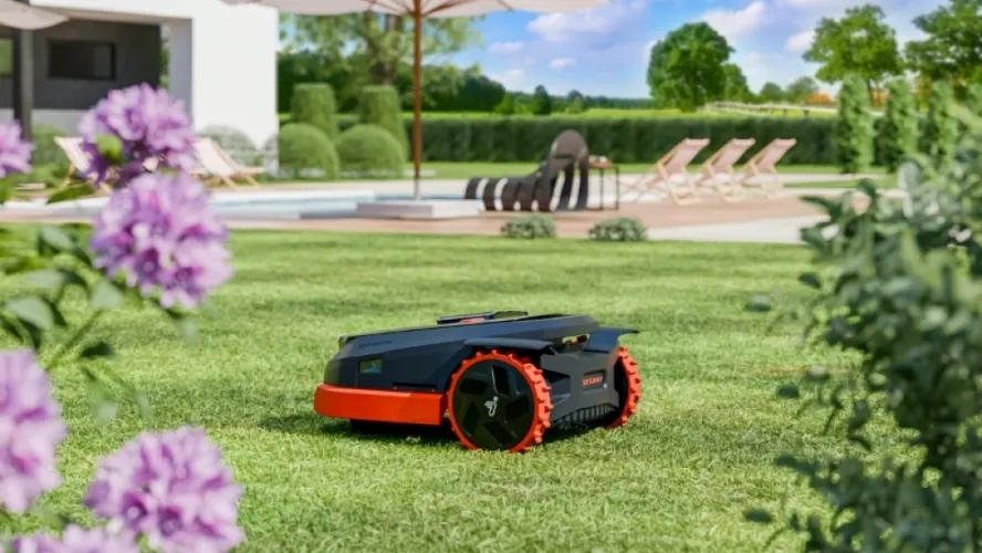 Les meilleurs robots tondeuses GPS : le comparatif