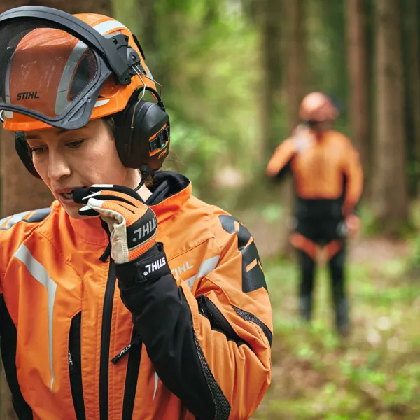 Casques forestiers
