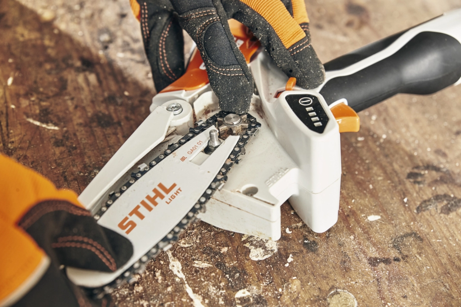 Petite tronçonneuse électrique stihl