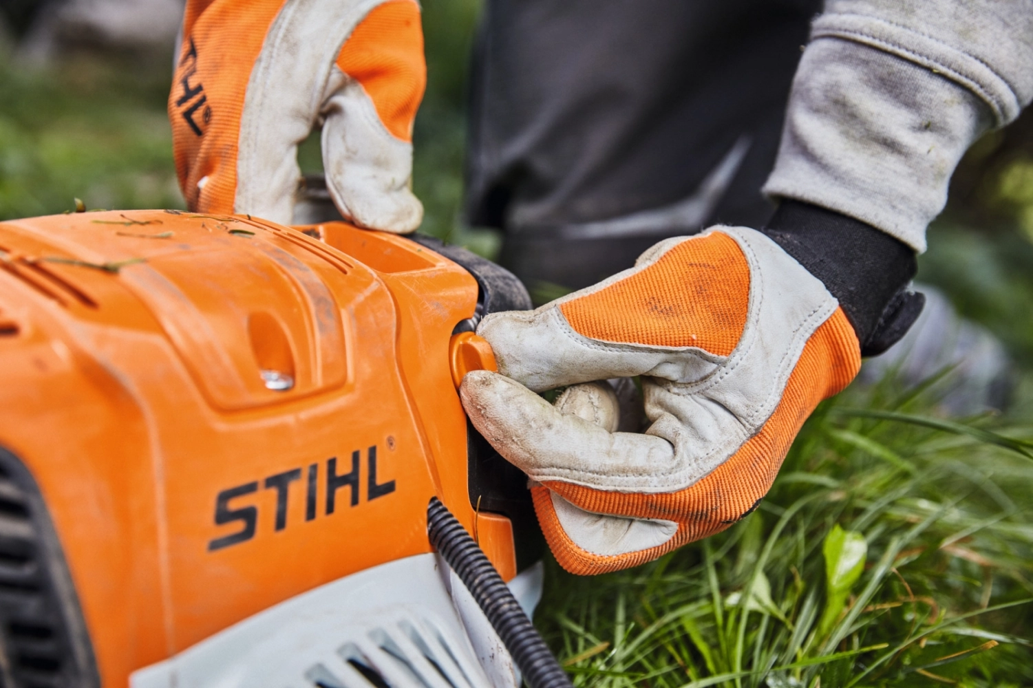 Débroussailleuse FS 131 STIHL - Puissante débroussailleuse pour entretenir  de grandes étendues | KING VERT