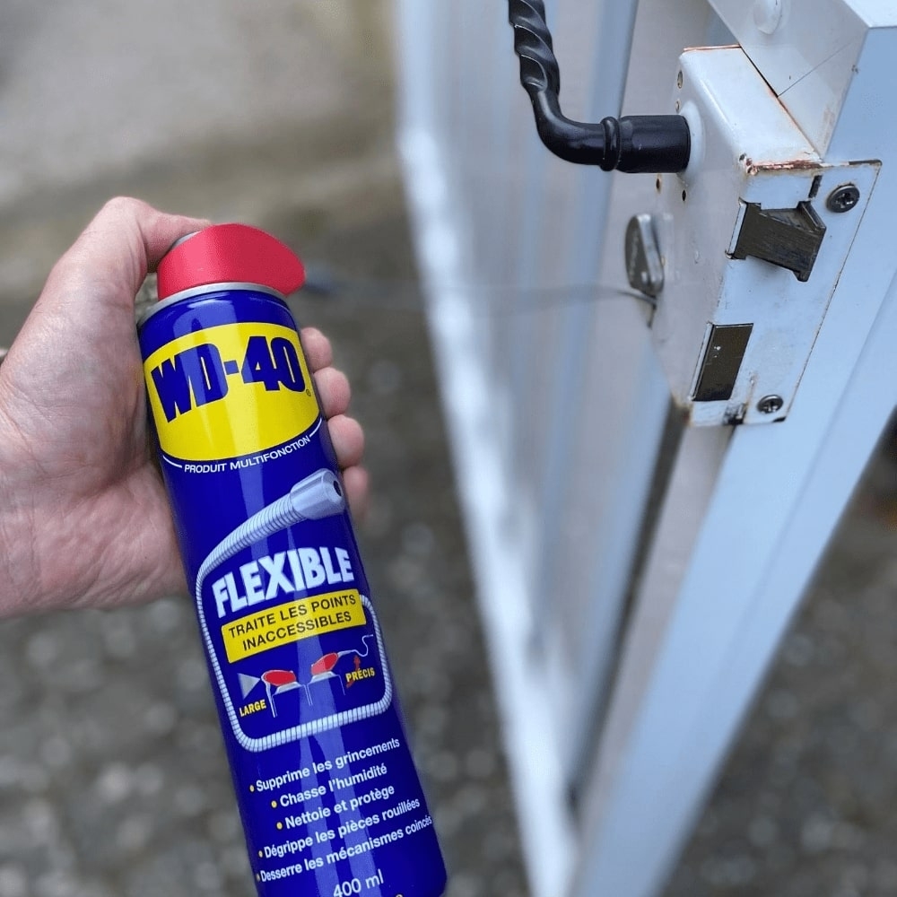 WD 40 : quelles utilisations et actions du dégrippant