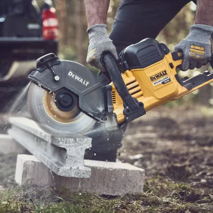 Découpeuse à batterie DEWALT DCS691N-XJ - vue 6