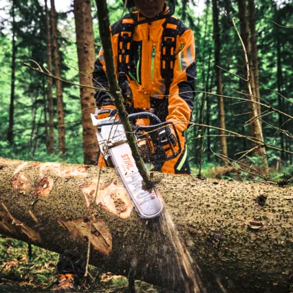 Tronçonneuse thermique STIHL MS 300 C-M - vue 5