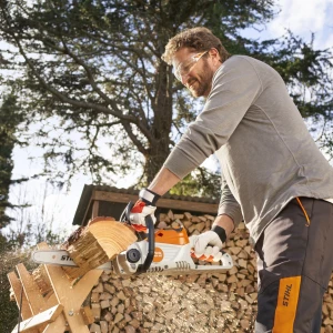 Les tronçonneuses STIHL MSA 60 C-B et MSA 70 C-B